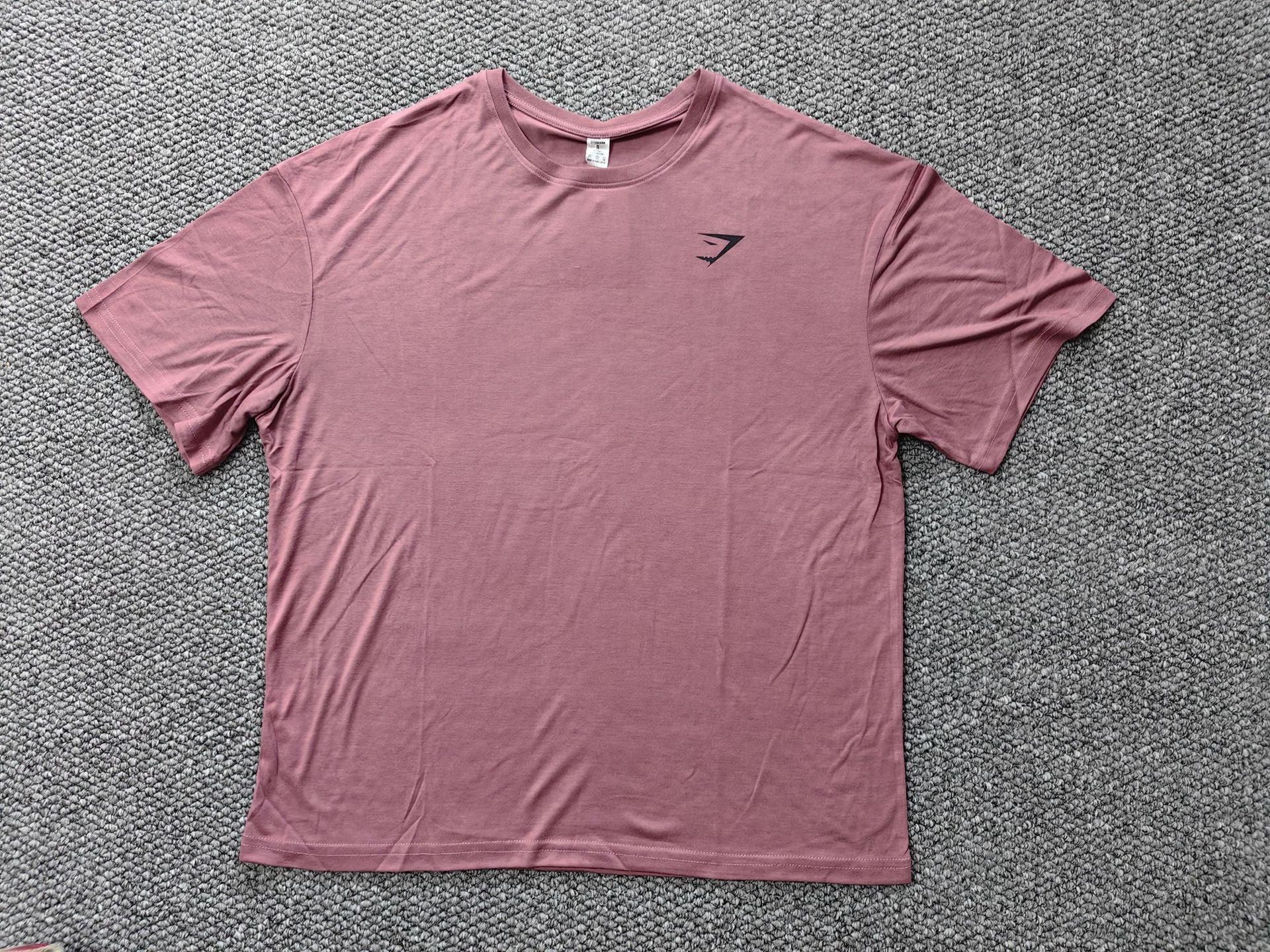 Summer artifact! Ultra soft and lightweight shark basic fitness sports loose short sleeved breathable T-shirt