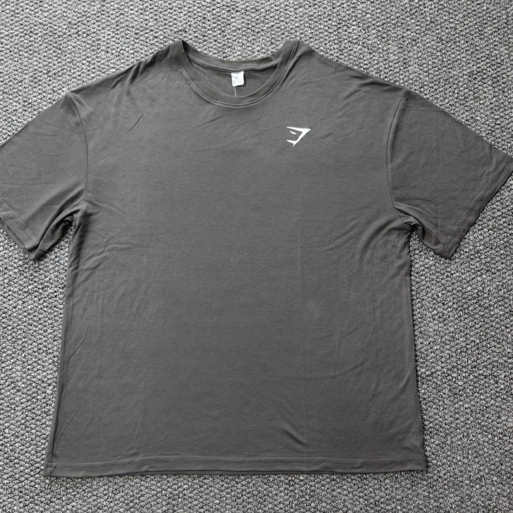 Summer artifact! Ultra soft and lightweight shark basic fitness sports loose short sleeved breathable T-shirt
