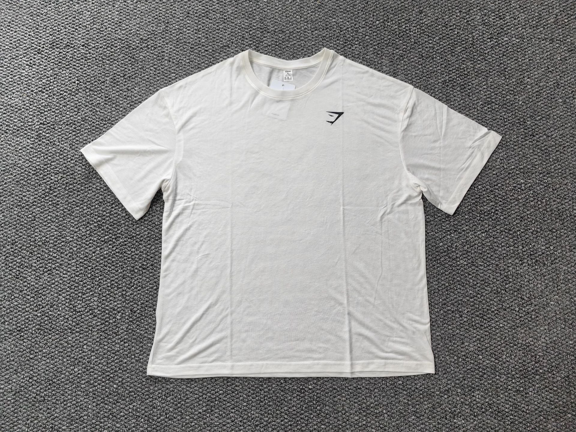 Summer artifact! Ultra soft and lightweight shark basic fitness sports loose short sleeved breathable T-shirt